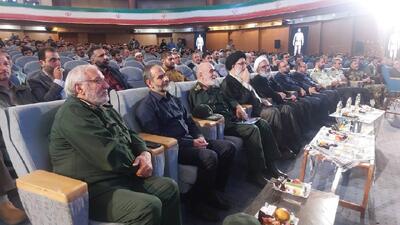 کنگره ۱۲۲ شهید مدافع حرم استان البرز برگزار شد
