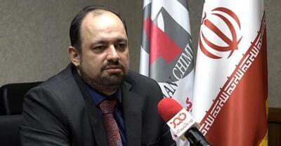 تحریم‌ها مشکلات جدی ایجاد کرده و نباید از اثرات بازگشت آن‌ها غفلت کرد، برخی افراد که به کاسبان تحریم معروف‌اند، از شرایط بحرانی بهره‌برداری کرده و ثروت‌های کلانی به دست آورده‌اند