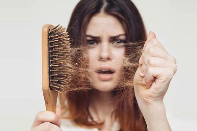 چگونه با حمام کردن صحیح از ریزش مو جلوگیری کنیم؟