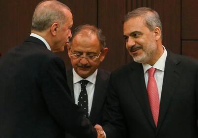 انتقاد تند دیپلمات سابق ترکیه‌ از اردوغان و فیدان - تسنیم