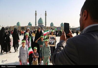 پویش   ایران پرچمدار ظهور   از مسجد مقدس جمکران آغاز شد - تسنیم