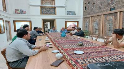 ارسال ۱۱۲ آثار به دبیرخانه نهمین جشنواره سراسری ورنی در شهرستان اهر