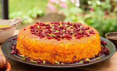 طرز تهیه ته‌ چین با کباب مرغ و سماق