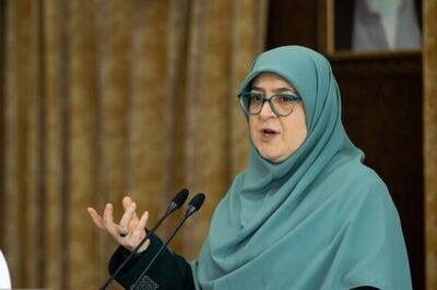 سخنگوی دولت: صدور گواهینامه موتورسیکلت برای زنان منع قانونی ندارد