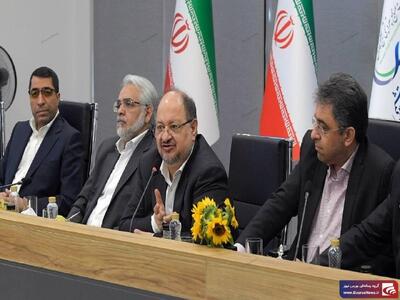 شریعتمداری: رویکرد آینده‌نگری به بازار، اساس سیاست‌های تولیدی ماست