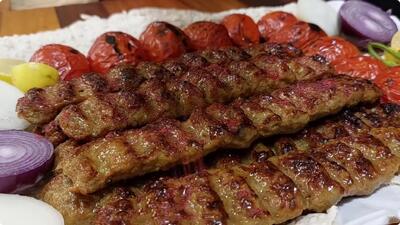 طرز تهیه کباب کوبیده رستورانی با گوشت کم و حجم بالا