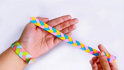 آموزش ساخت دستبند کاغذی دوستی قابل تنظیم!