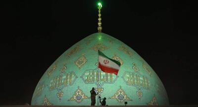 ایران؛ پرچمدار ظهور امام زمان(عج) حفظ جمهوری اسلامی حفظ یک آرمان و نهضت بزرگ الهی است چرا دشمنان از تعبیر «نبرد آخرالزمانی» استفاده می‌کنند؟ | جهان نیوز