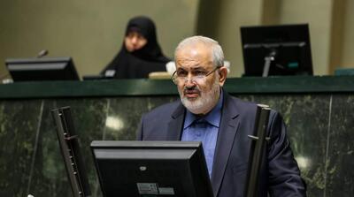 وزیر نیرو در مجلس: اخیرا خارجی‌ها به دلایلی که همه‌تان می‌دانید کشور ما را ترک کرده‌اند؛ حتی چینی‌ها هم از اینجا رفته‌اند - مردم سالاری آنلاین