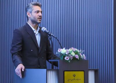 دیوارهای نیمه‌تمام ورزش کارگران استان با آجرهای مولدسازی بالا می‌رود