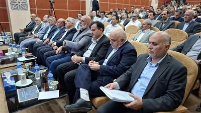 انبارهای عمومی و خدمات گمرکی واردات کاشان افتتاح شد | تحقق رویای دو دهه‌ای فعالان اقتصادی