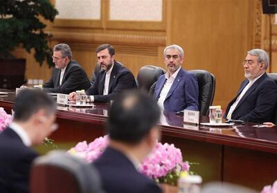 تمرکز سفر رئیس‌جمهور به چین بر تجارت، انرژی و فناوری/امضای بیش از 20 سند همکاری - تسنیم