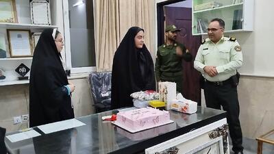 کار زیبای شهدایی همرزم شهید هادی میرآبادی در شب آغاز امامت حضرت مهدی (ع) در کلانتری نیشابور + عکس و فیلم