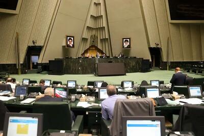 تذکر ۶۰ نماینده مجلس به عراقچی برای خروج از NPT | اقتصاد24