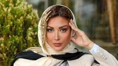 ویدیو ابتکار جالب مینا مختاری برای آموزش چهار دست و پا رفتن به گل پسرش  جان  بر روی موکت نرم اتاق