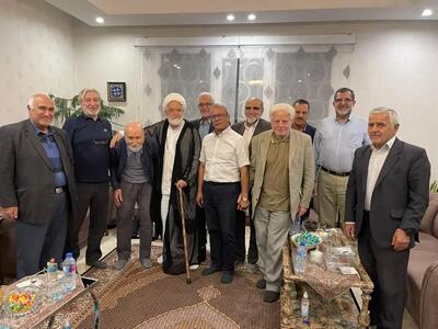 دیدار کروبی با سازمان مجاهدین انقلاب