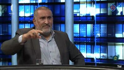 باید همه رستوران‌هایی که از زبان انگلیسی درشت استفاده می‌کنند جریمه شوند!