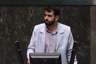 نماینده مجلس: به معاون عراقچی گفتم همان‌طور که شنبه‌ها با آمریکا مذاکره کردید، حداقل دوشنبه‌ها هم برای مذاکره با چین وقت می‌گذاشتید!
