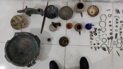 کشف ۲۷۲ قطعه اشیای تاریخی در نکا