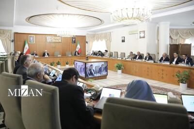 عارف: نخبگان و تریبون‌داران اظهاراتی مطرح نکنند که موجب کاهش وحدت و انسجام ملی شود