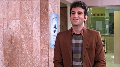 ببینید| سکانس به‌یادماندنی اسکیت‌سواری هوتن شکیبا در «لیسانسه‌ها»