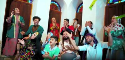آواز محلی؛ مسرور ترین آهنگ بوشهری که یه طایفه از بچه تا پیر دارن میخونن و میرقصن ایول