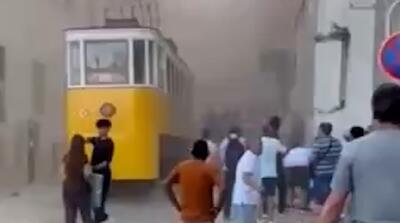 تصاویر خروج مرگبار قطار مشهور از ریل در پرتغال