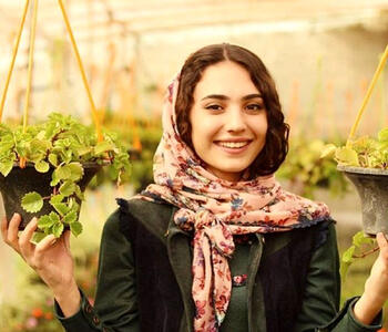 ژست‌های دلبرانه نگار خانم سریال عملیات مهندسی در ماشین