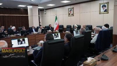 تصاویری جدید از محسن رضایی با لباس نظامی در جلسه هیأت عالی نظارت مجمع/ میرسلیم هم آمد/ کدام وزرای پزشکیان بودند؟