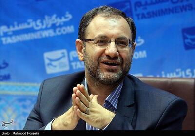 آقای ابطحی! یک سوزن به خودتان بزنید، یک جوالدوز به دیگران