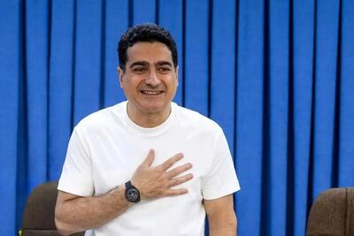 آواز همایونی/صدای شگفت انگیز همایون شجریان حتی موقعی که واسه دل خودش میخونه شنیدنیه