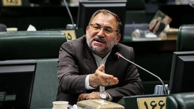 پاک‌مهر: وزارت بهداشت با تبعیض در سهمیه‌های پزشکی، فرصت تحصیل را از دانش‌آموزان گرفت/ کمیسیون بهداشت یکشنبه آینده به این موضوع رسیدگی می‌کند
