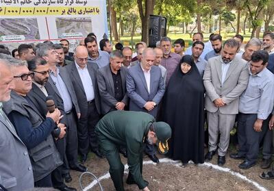 کلنگ‌زنی چهار تقاطع غیرهمسطح در بروجرد با همکاری قرارگاه خاتم‌الانبیا - تسنیم