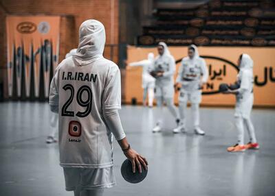دختران جوان هندبال ایران به خط شدند
