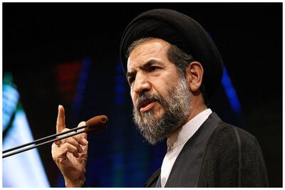 خطیب نماز جمعه تهران قهرمانی‌های ورزشی جوانان ایران را تحسین کرد/ابوترابی فرد: ترامپ با زبان تهدید و تحریم و تعرفه با جهان سخن می‌گوید