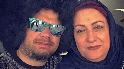 سکانس روز | وقتی علی صادقی با دیدن این عکس یاد سریال متهم گریخت میفته | گلی شی