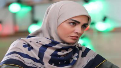 مطلب روز | تغییر چهره جنجالی  سیما خضرآبادی  در جشنواره فجر کنار همسرش | گلی شی