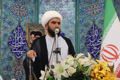 مدیران صنعت پتروشیمی به تعهدات خود در قبال بازسازی مدارس شهر عمل کنند