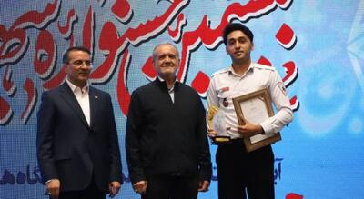 تقدیر رئیس‌جمهور از ایثارگریِ تکنسین اورژانس زرندیه در جشنواره شهید رجایی
