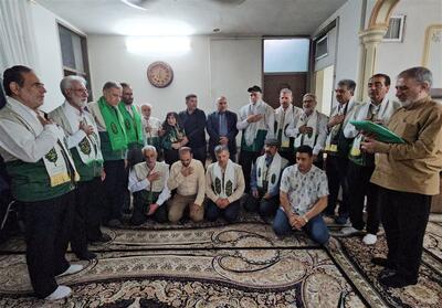 دیدار خادمیاران رضوی با مادر شهید جاویدالاثر حسین فتاح گودرزی- فیلم فیلم استان تسنیم | Tasnim
