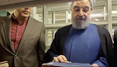 روحانی کتابخانه‌اش را اهدا کرد