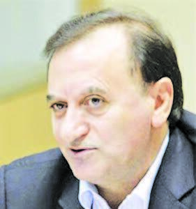 اتحاد ملی با محوریت «رهبری»