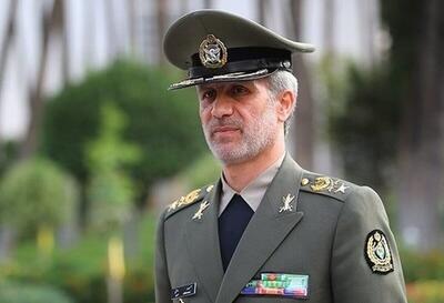فرمانده کل ارتش: دشمن نتوانست توان هسته‌ای ایران را به کلی از بین ببرد/ توطئه‌های دشمن هنوز تمام نشده