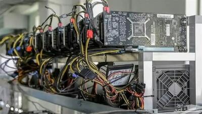 ماینر، فرش‌فروشی در دزفول را به آتش کشید