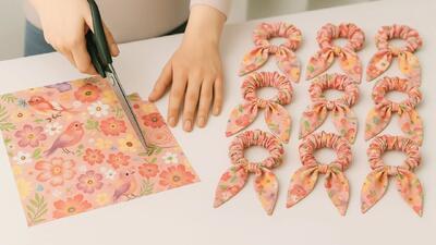 آموزش کامل دوخت کش موهای دخترانه با پارچه های اضافه