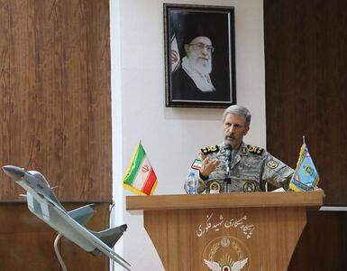 فرمانده کل ارتش: اگر می‌خواهیم جنگی نباشد، باید آماده‌تر و قوی‌تر باشیم
