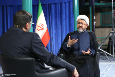 کمساری: اندیشه امام برای نظام جمهوری اسلامی مشروعیت‌ساز است/ خدمتی که امام به زن ایرانی کرد، هیچ‌کس نکرد/ بیش از 200 شبهه را نسبت به امام شناسایی کرده‌ایم/ مرحوم رئیسی گفت، در موضوع اعدام ها امام فتوای فقهی و دستور حکومتی دادند، اما در تعیین مصادیق و نحوه