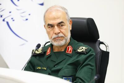 جهاد تبیین راهبرد اصلی مقابله با جنگ شناختی دشمن است