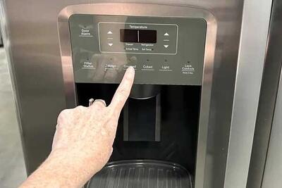 ۵ علت کار نکردن آبسردکن یخچال؛ راهنمای عیب‌یابی ساده