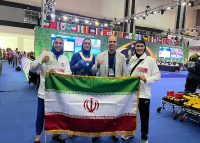 خواهران منصوریان باز هم طلایی شدند - پارس فوتبال